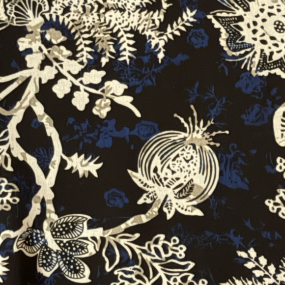 Cabi Hybrid Floral Ruffle Blouse - Picture 3 of 5